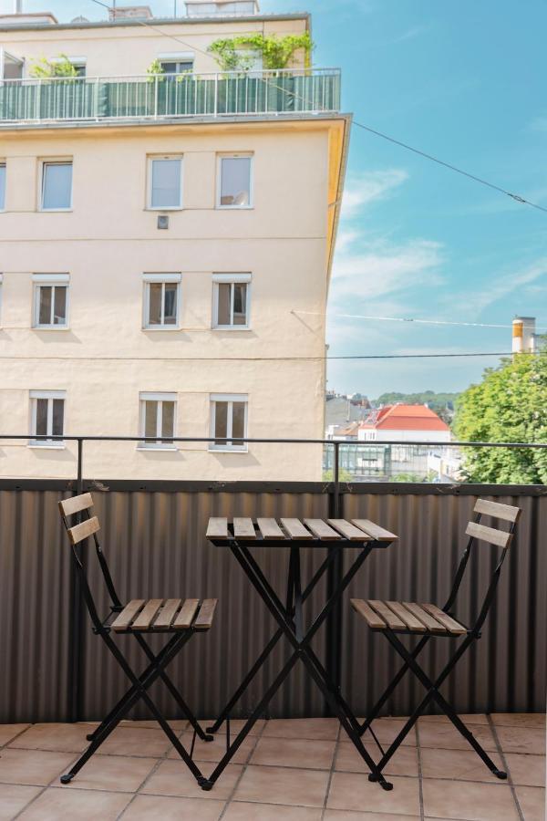 וינה Beautiful 2-Bedroom Apartment Near Schoenbrunn מראה חיצוני תמונה