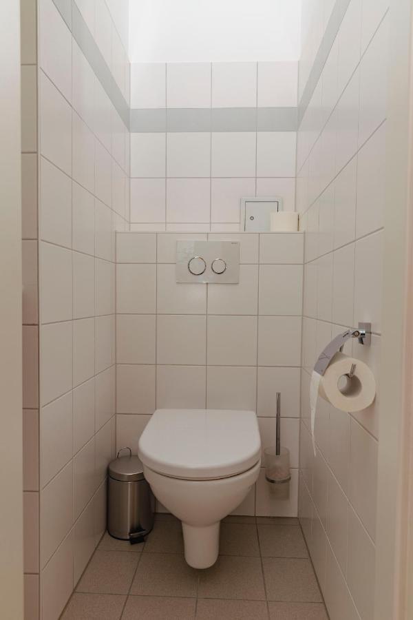 וינה Beautiful 2-Bedroom Apartment Near Schoenbrunn מראה חיצוני תמונה