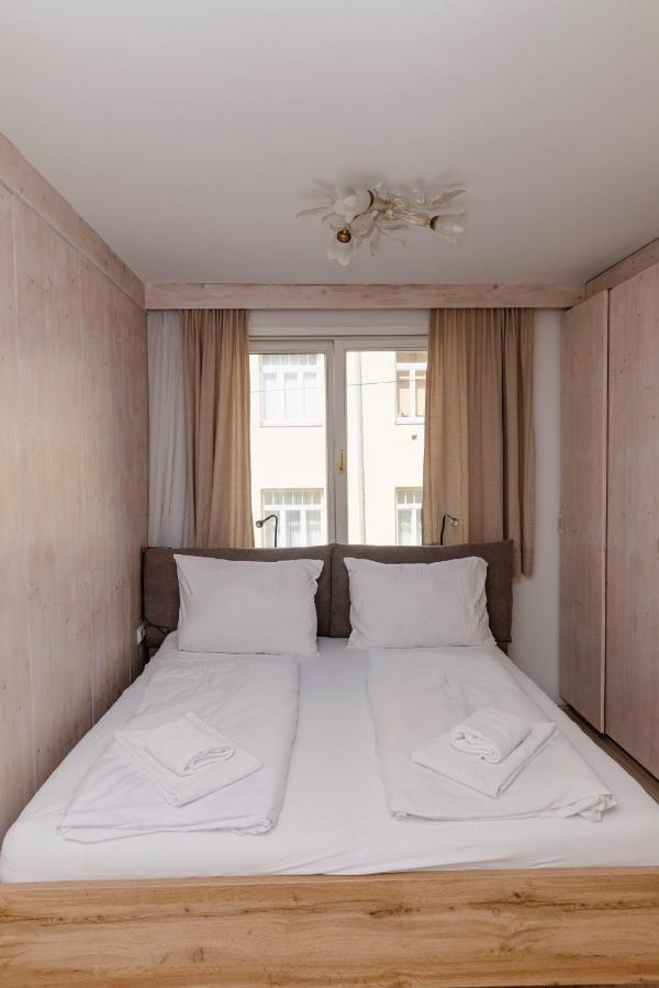 וינה Beautiful 2-Bedroom Apartment Near Schoenbrunn מראה חיצוני תמונה