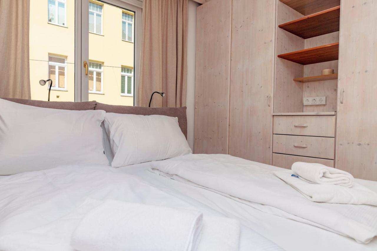 וינה Beautiful 2-Bedroom Apartment Near Schoenbrunn מראה חיצוני תמונה